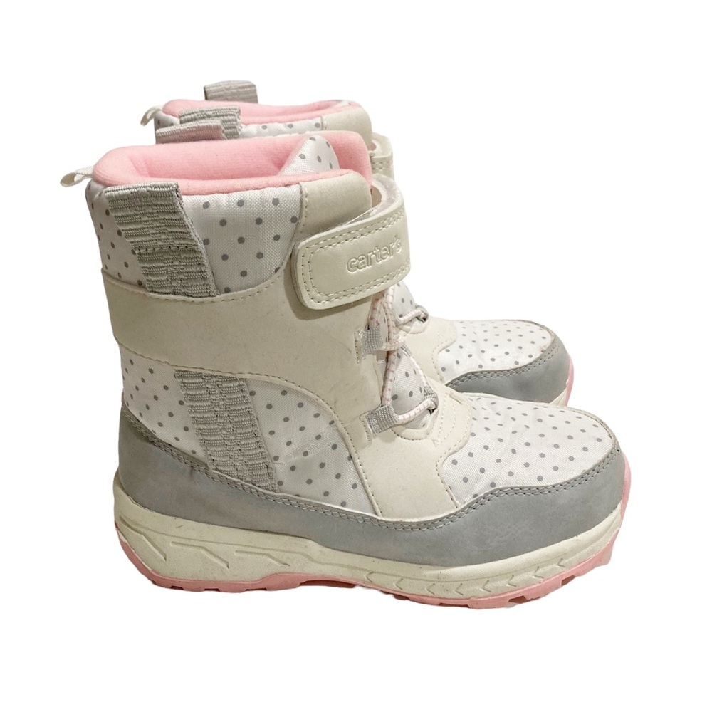 Carter’s snow boots